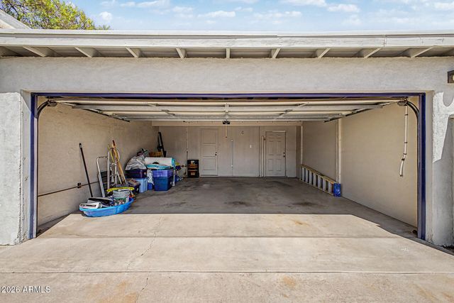 181 LAGUNA Drive W, Litchfield Park, AZ 85340