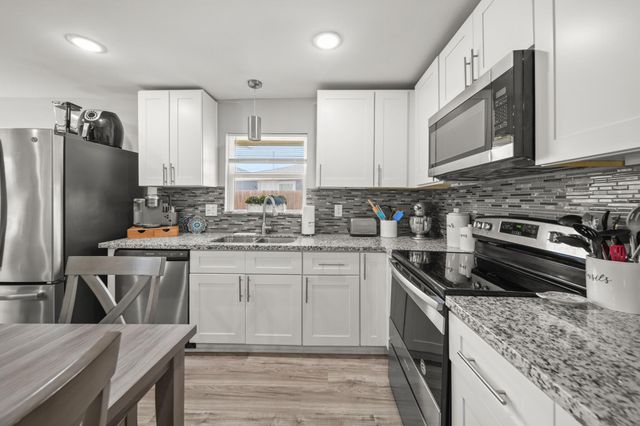 5605 Colfax Street, Houston, TX 77020