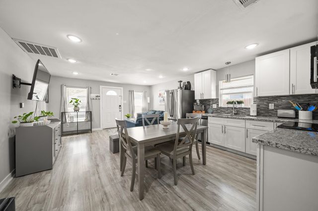 5605 Colfax Street, Houston, TX 77020