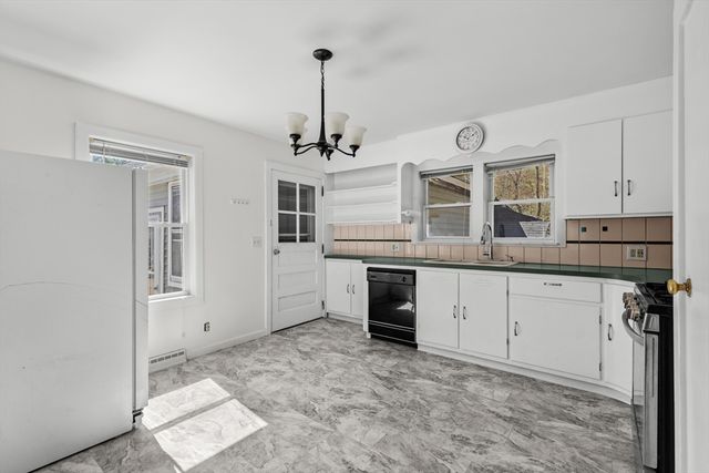 52 Clear Pond Rd, Lakeville, MA 02347