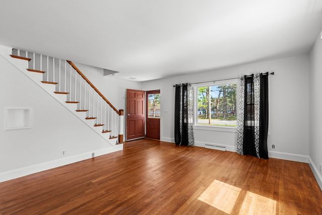 52 Clear Pond Rd, Lakeville, MA 02347