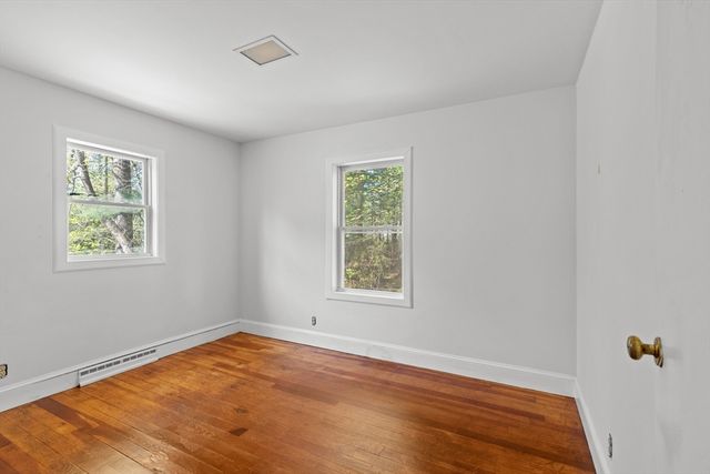 52 Clear Pond Rd, Lakeville, MA 02347