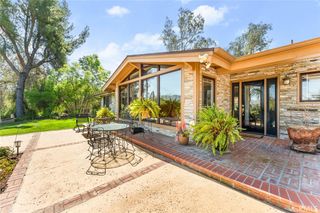 5051 Victoria Avenue, Riverside, CA 92506