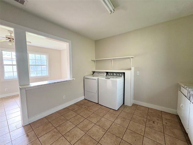 3515 5th Street, Bay City, TX 77414