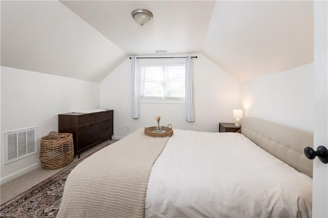 237 Dillon DR, Virginia Beach, VA 23452