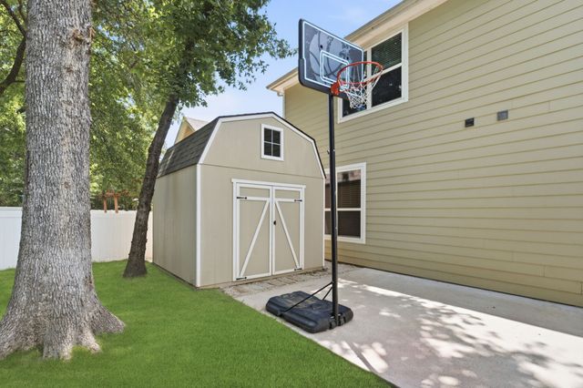 10009 Concord Drive, Providence Village, TX 76227