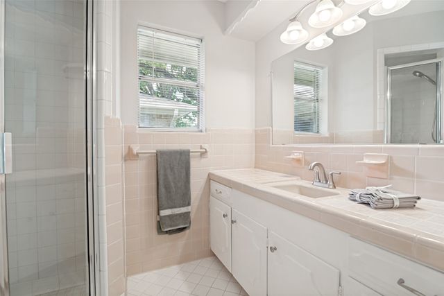7003 Kingsbury Drive, Dallas, TX 75231