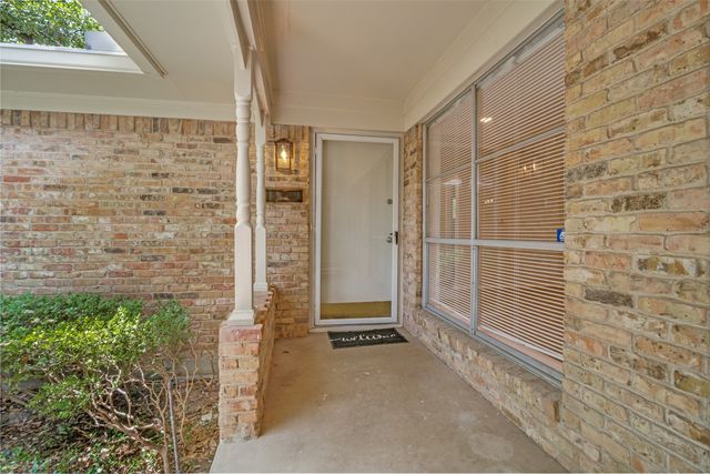 7003 Kingsbury Drive, Dallas, TX 75231
