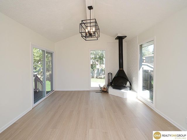 206 E Westplains Road, Gretna, NE 68028