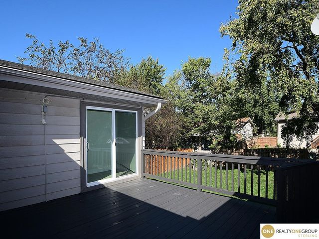 206 E Westplains Road, Gretna, NE 68028