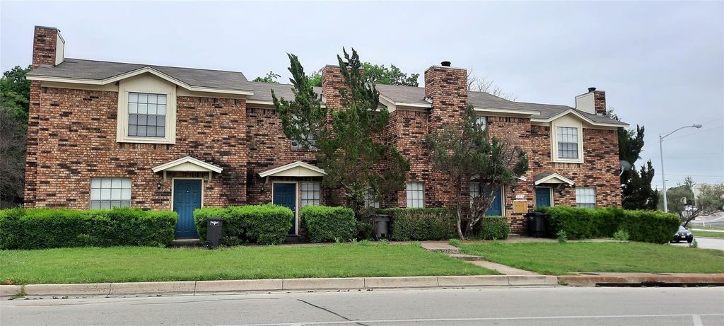 3225 Cortez Drive, Fort Worth, TX 76116