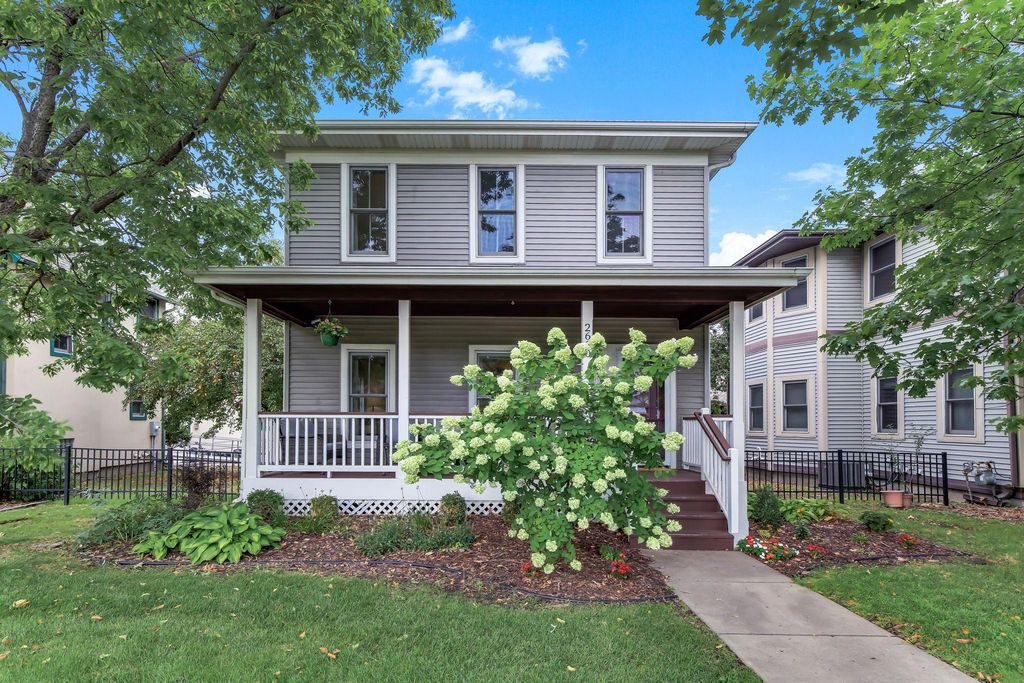 2630 Portland Avenue, Minneapolis, MN 55407 — exterior