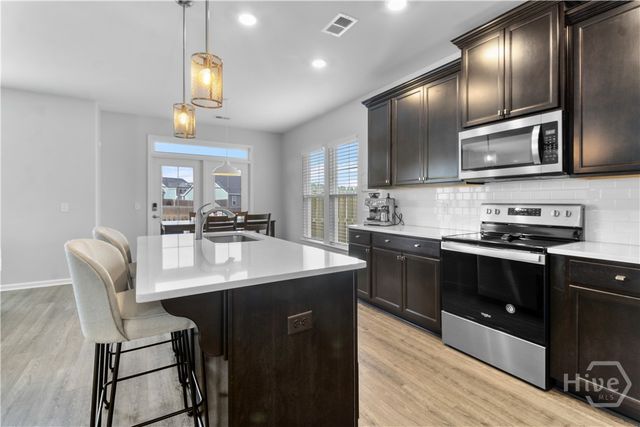 258 Lakepointe Drive, Port Wentworth, GA 31407