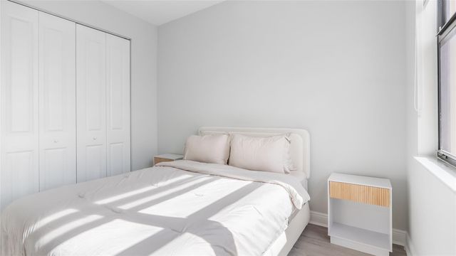 20927 NW 1st Ct, Pembroke Pines, FL 33029