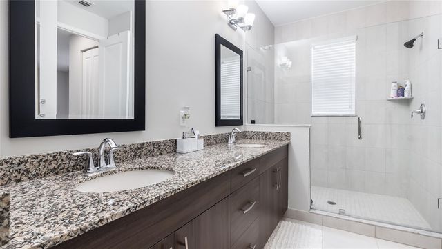 20927 NW 1st Ct, Pembroke Pines, FL 33029