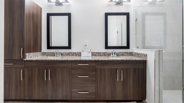 20927 NW 1st Ct, Pembroke Pines, FL 33029