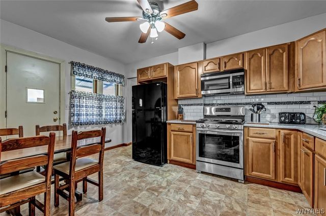 220 Rhode Island St, Buffalo, NY 14213