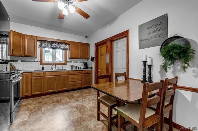 220 Rhode Island St, Buffalo, NY 14213