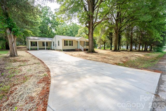 185 Garden Lane, Salisbury, NC 28146