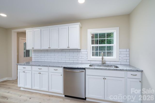 185 Garden Lane, Salisbury, NC 28146