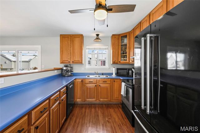 1410 Coyote, Farmington, MO 63640