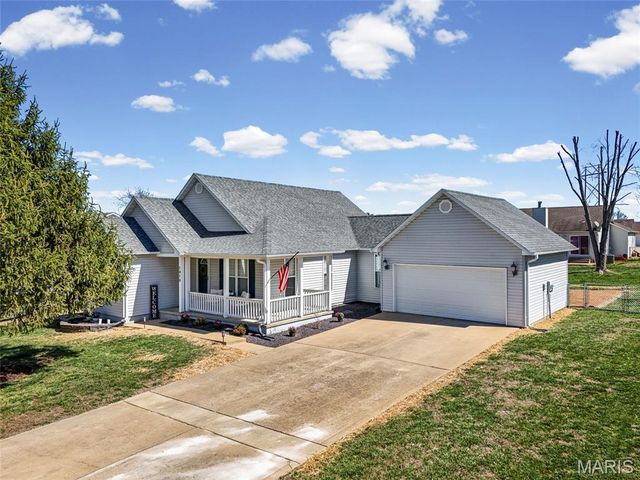 1410 Coyote, Farmington, MO 63640