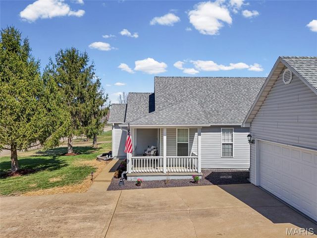 1410 Coyote, Farmington, MO 63640