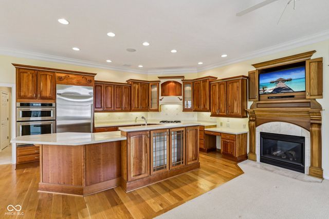 2047 Caledonian Court, Greenwood, IN 46143