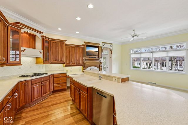 2047 Caledonian Court, Greenwood, IN 46143