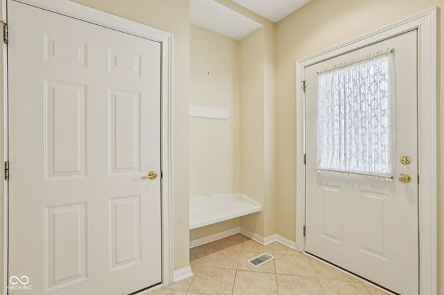 2047 Caledonian Court, Greenwood, IN 46143