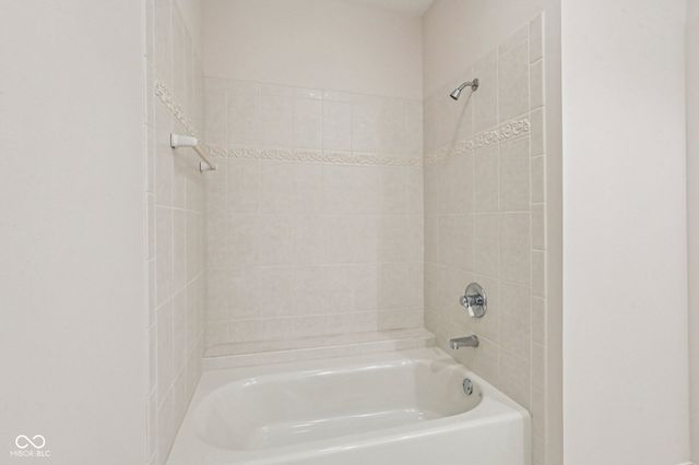 2047 Caledonian Court, Greenwood, IN 46143