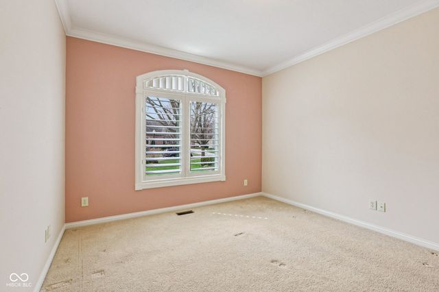 2047 Caledonian Court, Greenwood, IN 46143