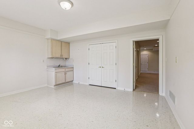 2047 Caledonian Court, Greenwood, IN 46143