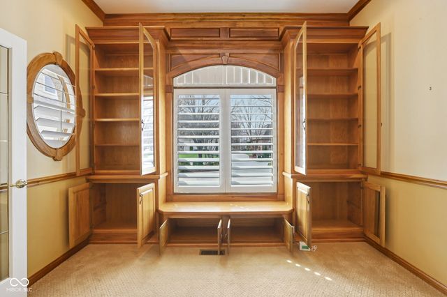 2047 Caledonian Court, Greenwood, IN 46143