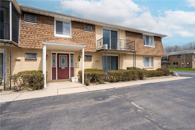 1112 Indian Church Road 29, West Seneca, NY 14224