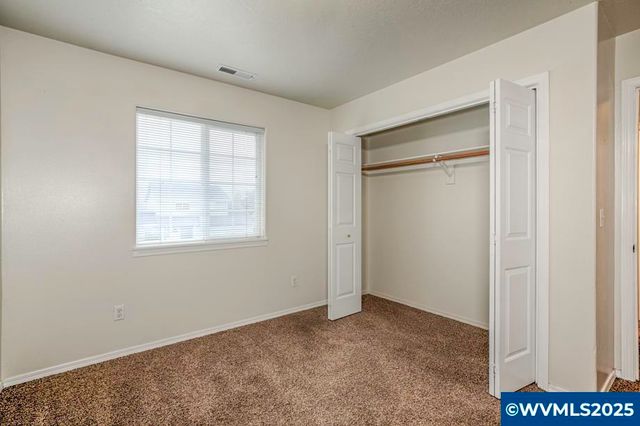 4234 Windflower Ct NE, Salem, OR 97305