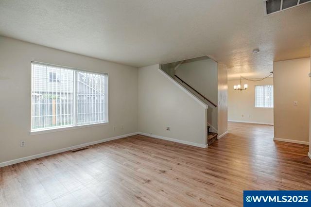 4234 Windflower Ct NE, Salem, OR 97305