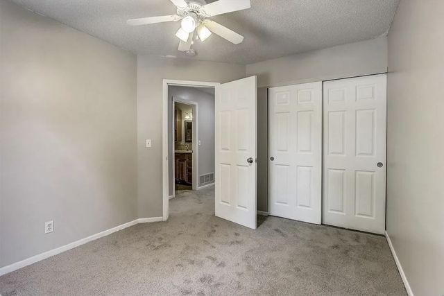 8778 Hawthorne Drive, Eden Prairie, MN 55347