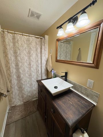 5058 147th Street W, Apple Valley, MN 55124