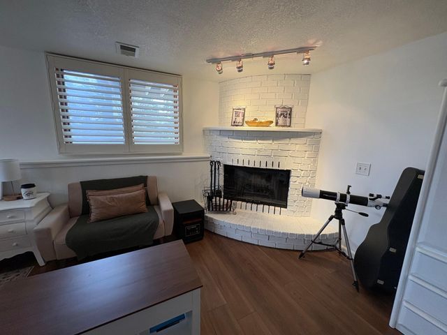 5058 147th Street W, Apple Valley, MN 55124