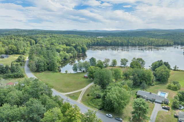 152 Parade Road, Barnstead, NH 03218