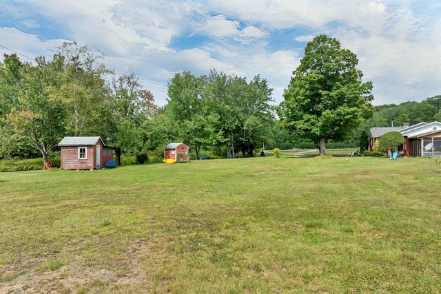 152 Parade Road, Barnstead, NH 03218