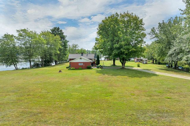 152 Parade Road, Barnstead, NH 03218