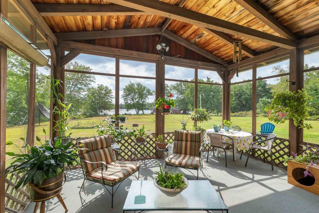 152 Parade Road, Barnstead, NH 03218