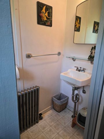 152 Parade Road, Barnstead, NH 03218