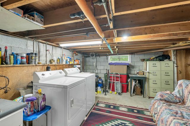 152 Parade Road, Barnstead, NH 03218