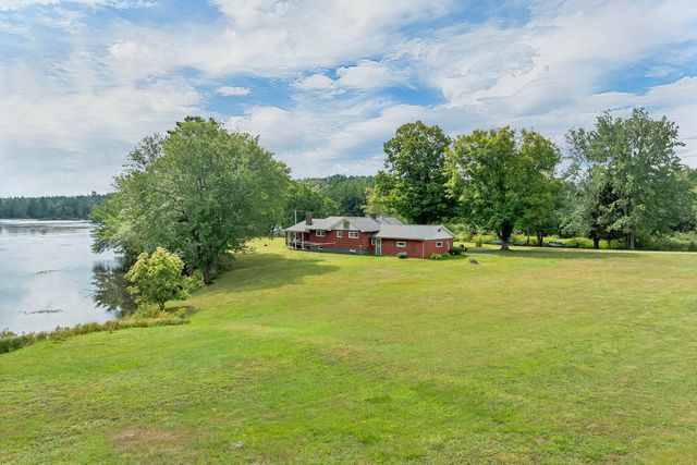 152 Parade Road, Barnstead, NH 03218