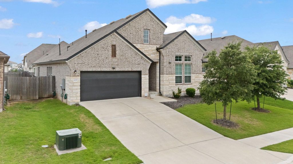 4309 Oryx LN, Pflugerville, TX 78660