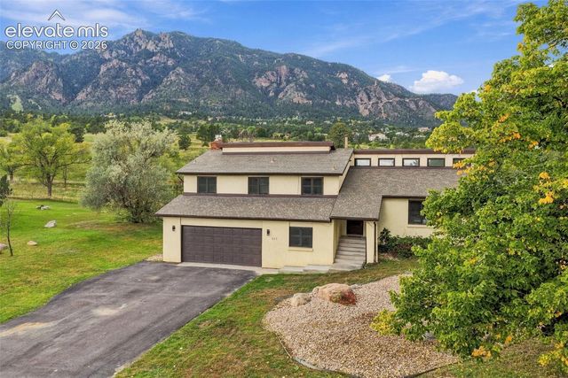 425 Roxbury Circle, Colorado Springs, CO 80906
