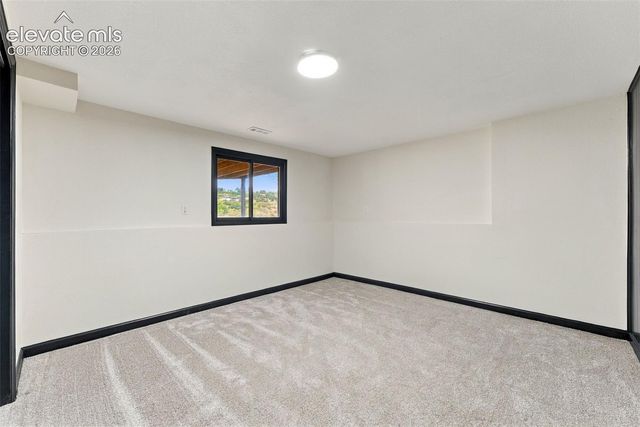 425 Roxbury Circle, Colorado Springs, CO 80906